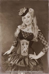 Xarah von den Vielenregen